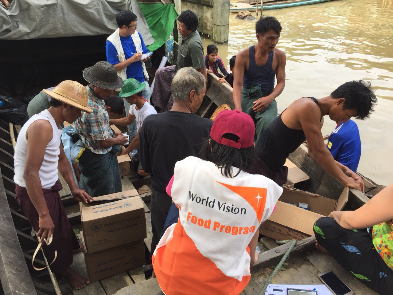 world vision response to floods