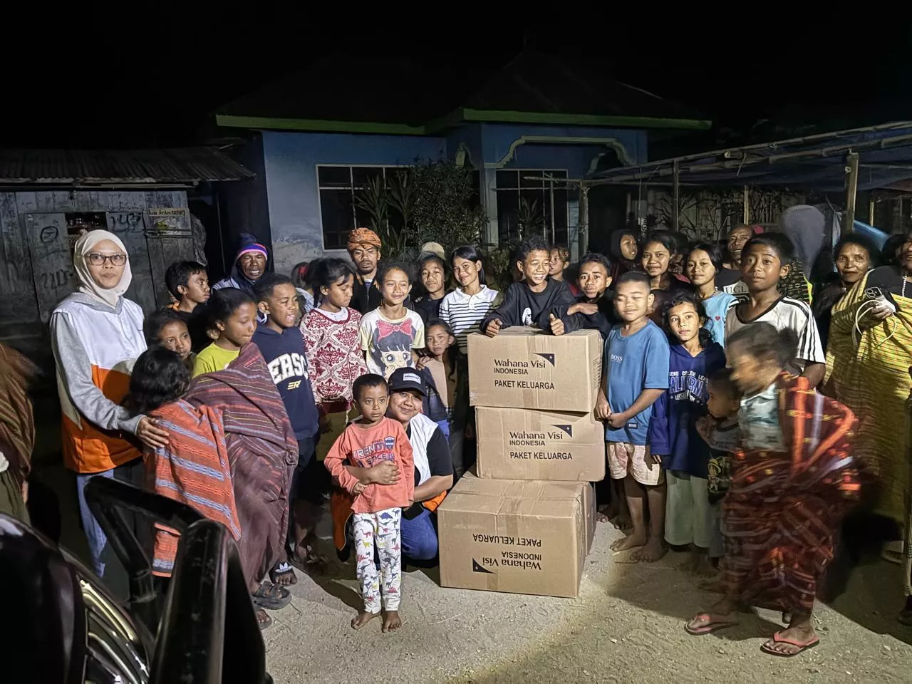 Indonesia Earthquake Response Relief Distribution