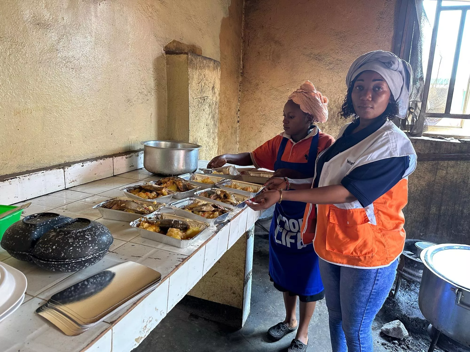 Providing Food for Affected Families and Frontline Workers in DRC
